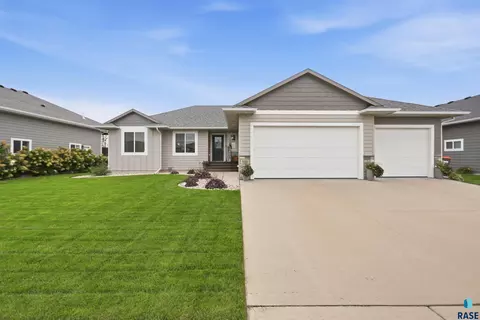 Other - 335 S James Ave, Tea, SD 57064 photo 2 of 13