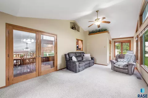 Other - 319 N Hagameyer Dr, Tea, SD 57064 photo 5 of 13