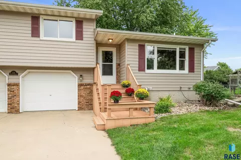 Other - 319 N Hagameyer Dr, Tea, SD 57064 photo 1 of 13