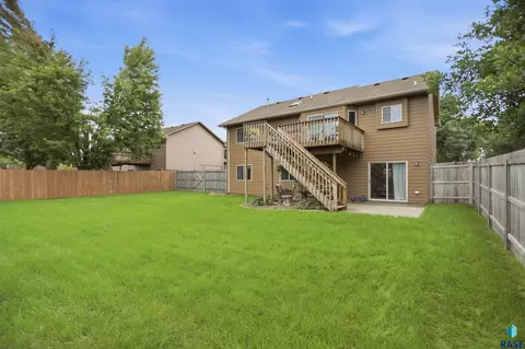 Exterior - 4308 E 38th St, Sioux Falls, SD 57103 photo 4 of 5