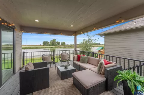 Exterior - 3513 E Sage Grass St, Sioux Falls, SD 57108 photo 2 of 11