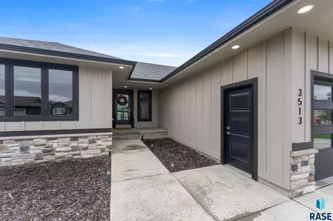 Exterior - 3513 E Sage Grass St, Sioux Falls, SD 57108 photo 11 of 11