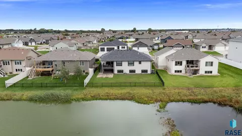 View/Area - 3513 E Sage Grass St, Sioux Falls, SD 57108 photo 2 of 4