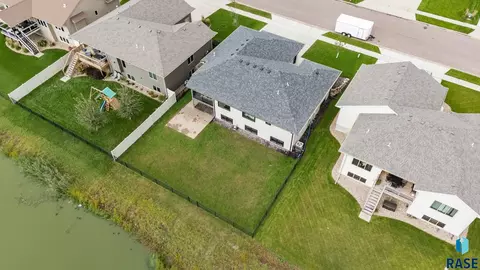 View/Area - 3513 E Sage Grass St, Sioux Falls, SD 57108 photo 3 of 4