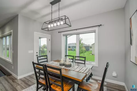 Dining - 6616 E 33rd St, Sioux Falls, SD 57110 photo 2 of 3