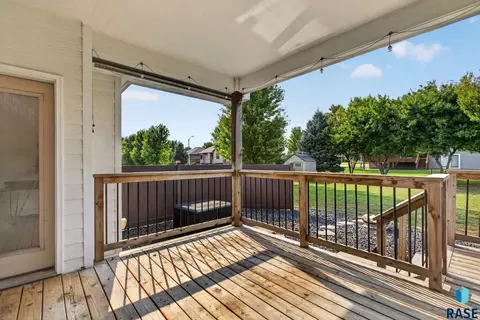 Exterior - 4900 E Mangrove St, Sioux Falls, SD 57110 photo 2 of 11
