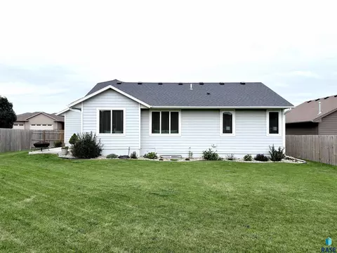 Exterior - Undisclosed, Sioux Falls, SD 57110 photo 3 of 4