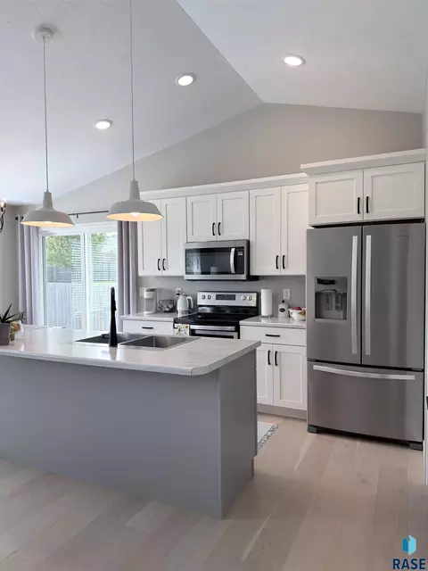 Kitchen - Undisclosed, Sioux Falls, SD 57110 photo 1 of 2