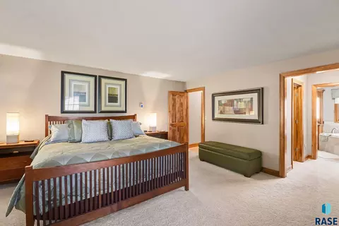 Bedroom - 527 Ashmont Rd, Madison, SD 57042 photo 3 of 9