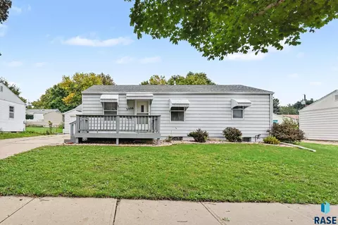 Other - 3008 E 22nd St, Sioux Falls, SD 57103 photo 2 of 11