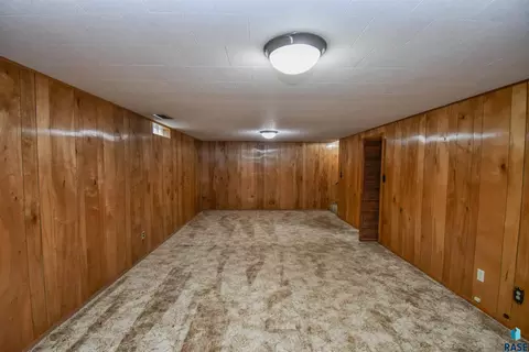 Other - 2409 E 17th St, Sioux Falls, SD 57103 photo 4 of 10