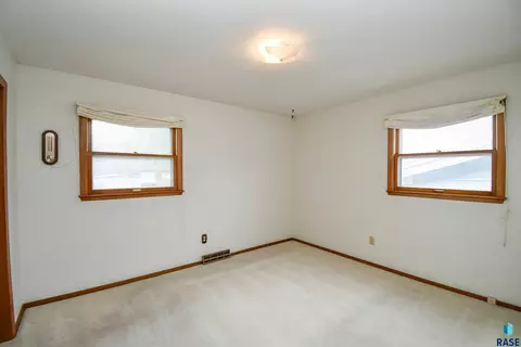 Bedroom - 2409 E 17th St, Sioux Falls, SD 57103 photo 1 of 12