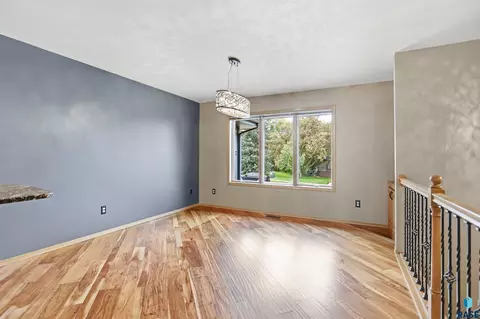 Living - 2700 E 33rd St, Sioux Falls, SD 57103 photo 3 of 3