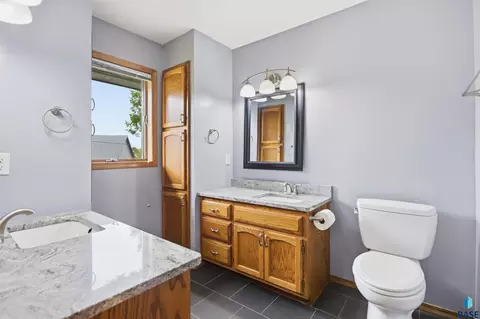 Bath - 2700 E 33rd St, Sioux Falls, SD 57103 photo 1 of 3