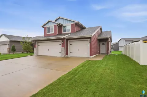 9416 W Liam St, Sioux Falls, SD 57106