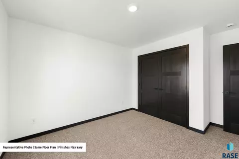 Bedroom - 4616 E Whisper Ridge Pl, Sioux Falls, SD 57108 photo 1 of 3