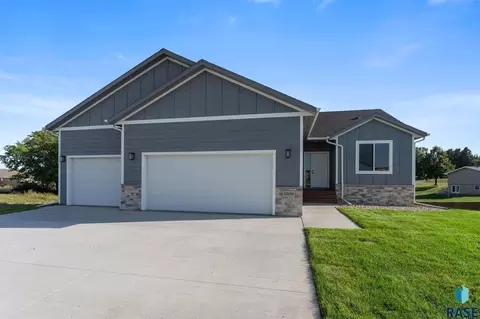 5309 Cushman St, Sioux Falls, SD 57107