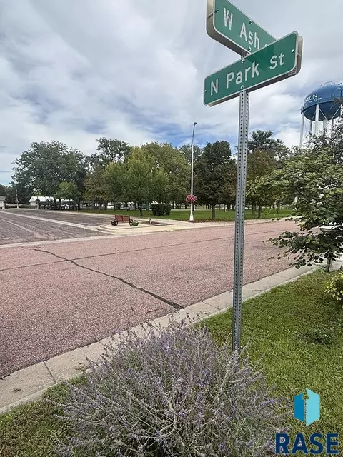 Other - 504 W Ash St, Parkston, SD 57366 photo 9 of 11