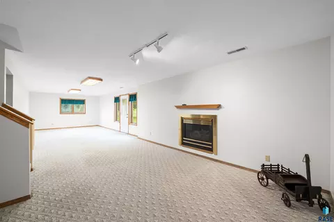 Other - 25788 Packard Ln, Renner, SD 57055 photo 10 of 18