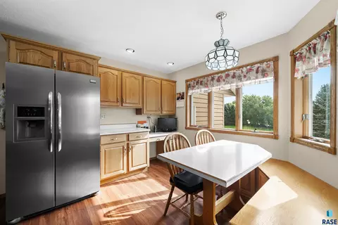 Kitchen - 25788 Packard Ln, Renner, SD 57055 photo 2 of 7