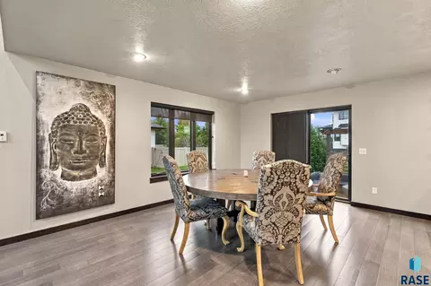 Dining - 7601 S Ridgestone Dr, Sioux Falls, SD 57108 photo 2 of 3