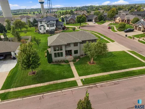 View/Area - 7601 S Ridgestone Dr, Sioux Falls, SD 57108 photo 2 of 4