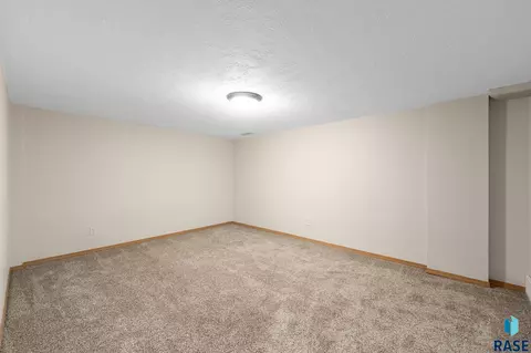 Other - 3208 S Phillips Ave, Sioux Falls, SD 57105 photo 4 of 10