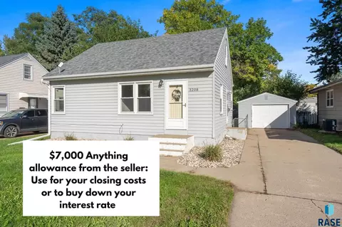 3208 S Phillips Ave, Sioux Falls, SD 57105