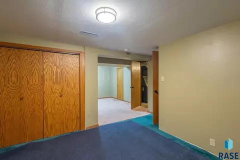 Bedroom - 3204 E 15th St, Sioux Falls, SD 57103 photo 4 of 6