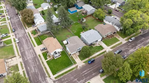 View/Area - 3204 E 15th St, Sioux Falls, SD 57103 photo 3 of 4