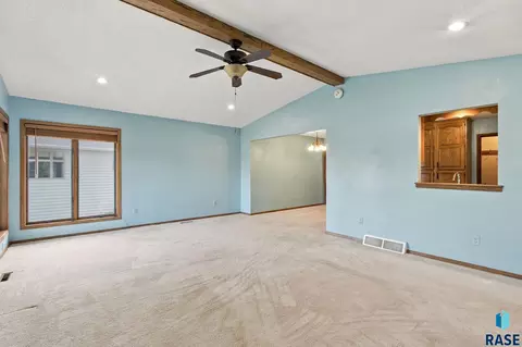 Living - 406 Johnson Ave, Baltic, SD 57003 photo 5 of 5