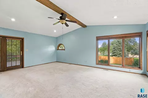 Other - 406 Johnson Ave, Baltic, SD 57003 photo 3 of 11