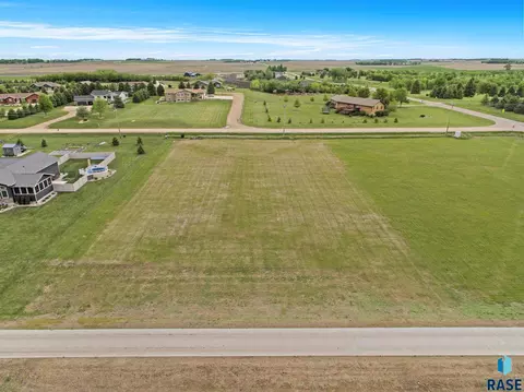 Bob Price Blvd, Madison, SD 57042 photo 24