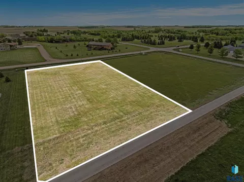 Bob Price Blvd, Madison, SD 57042 photo 28