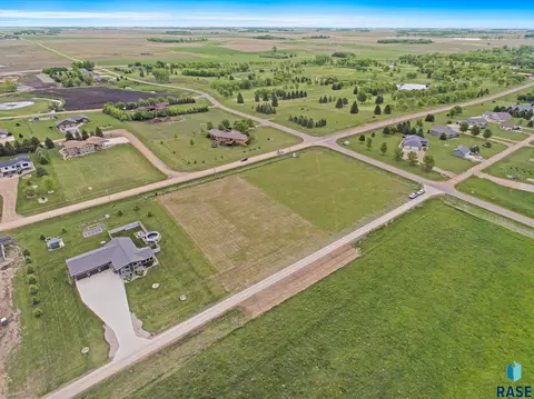 Bob Price Blvd, Madison, SD 57042 photo 25
