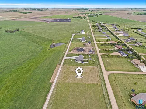 Bob Price Blvd, Madison, SD 57042 photo 17