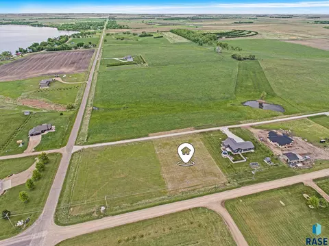 Bob Price Blvd, Madison, SD 57042 photo 15