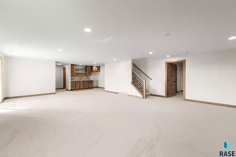 Living - 6413 Fieldview St, Sioux Falls, SD 57110 photo 7 of 11