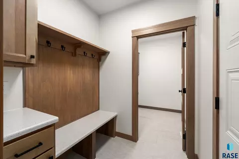 Entry Way - 6413 Fieldview St, Sioux Falls, SD 57110 photo 2 of 3