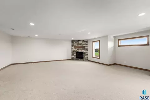 Living - 6413 Fieldview St, Sioux Falls, SD 57110 photo 8 of 11