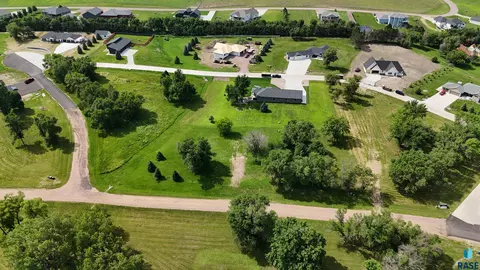 47546 Jademan Ct, Renner, SD 57055 photo 5