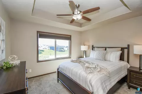 Bedroom - 5733 W Bream Ct, Sioux Falls, SD 57107 photo 12 of 12