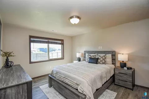 Bedroom - 5733 W Bream Ct, Sioux Falls, SD 57107 photo 9 of 12
