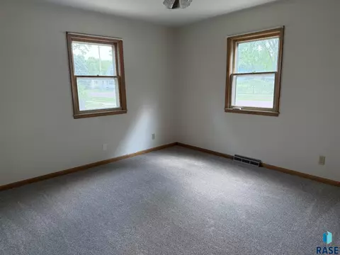 Bedroom - 210 E 3rd St, Freeman, SD 57029 photo 9 of 11
