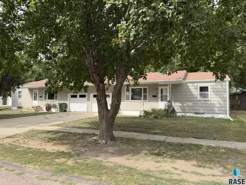 Other - 210 E 3rd St, Freeman, SD 57029 photo 3 of 13