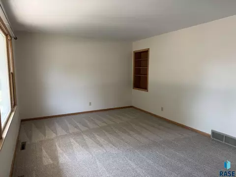 Living - 210 E 3rd St, Freeman, SD 57029 photo 6 of 9