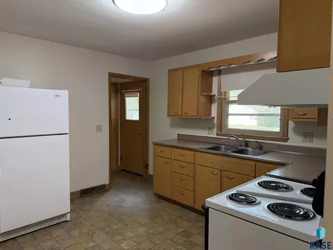 Kitchen - 210 E 3rd St, Freeman, SD 57029 photo 7 of 9