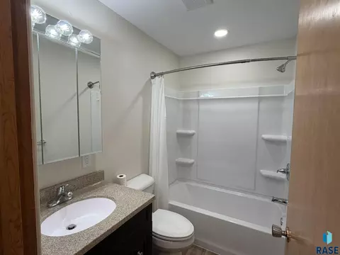 Bath - 210 E 3rd St, Freeman, SD 57029 photo 3 of 3