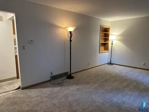 Living - 210 E 3rd St, Freeman, SD 57029 photo 5 of 9