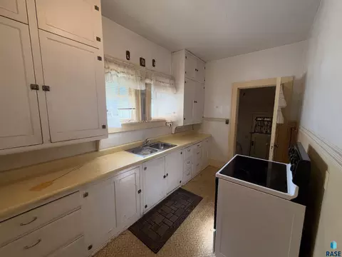 310 6th St, Hudson, SD 57034 photo 7